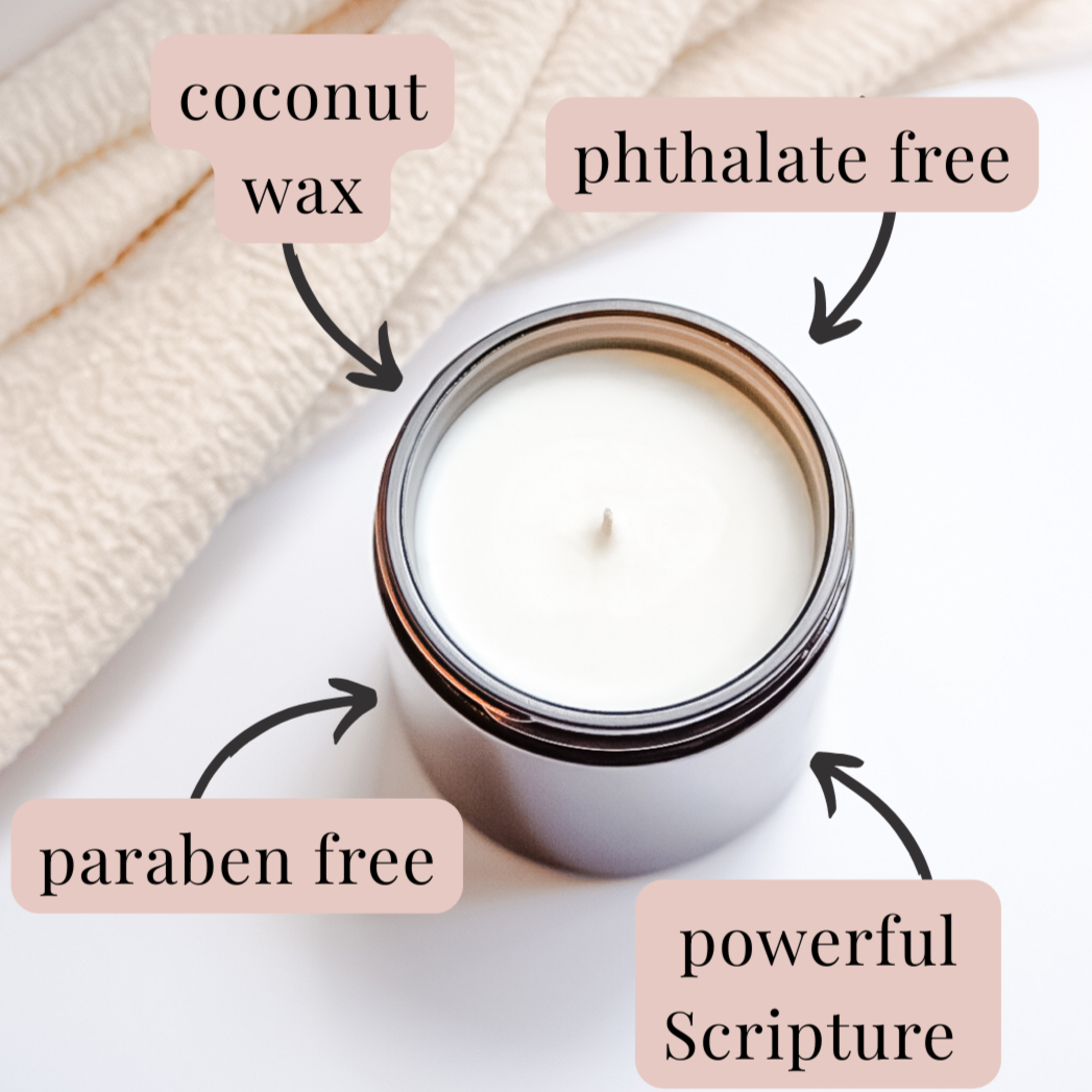 "Covered" Layers of Winter 4-Layer Candle