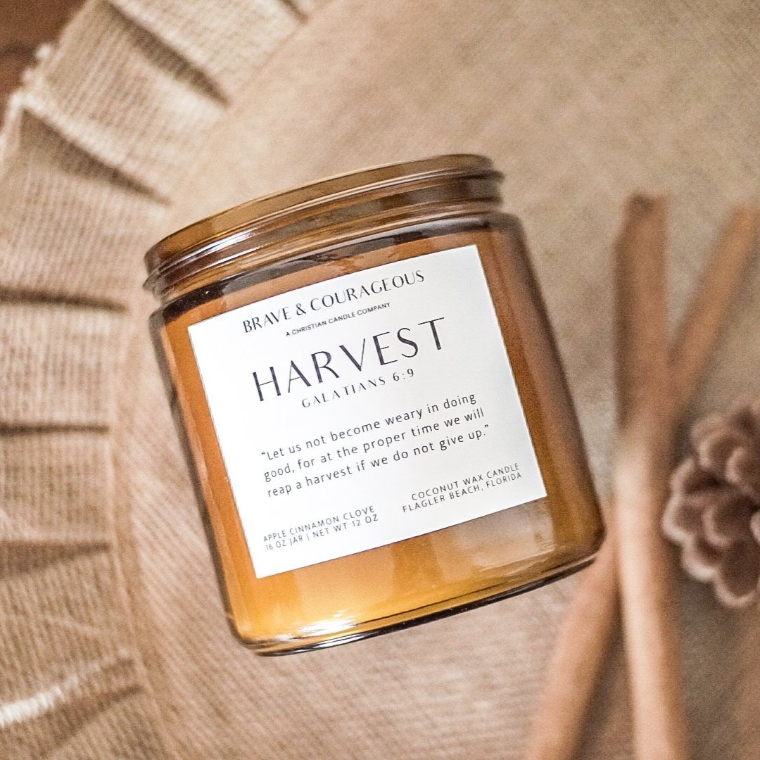 "Harvest" Apple Cinnamon Clove Candle