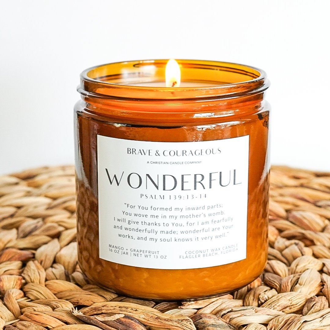 "Wonderful" Mango + Grapefruit Candle