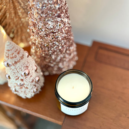 "Covered" Layers of Winter 4-Layer Candle